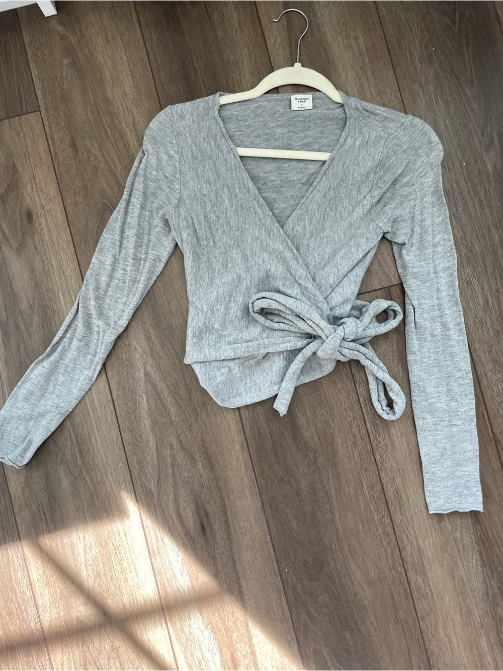 Abercrombie & Fitch Light Gray Wrap Tie Long Sleeve Top